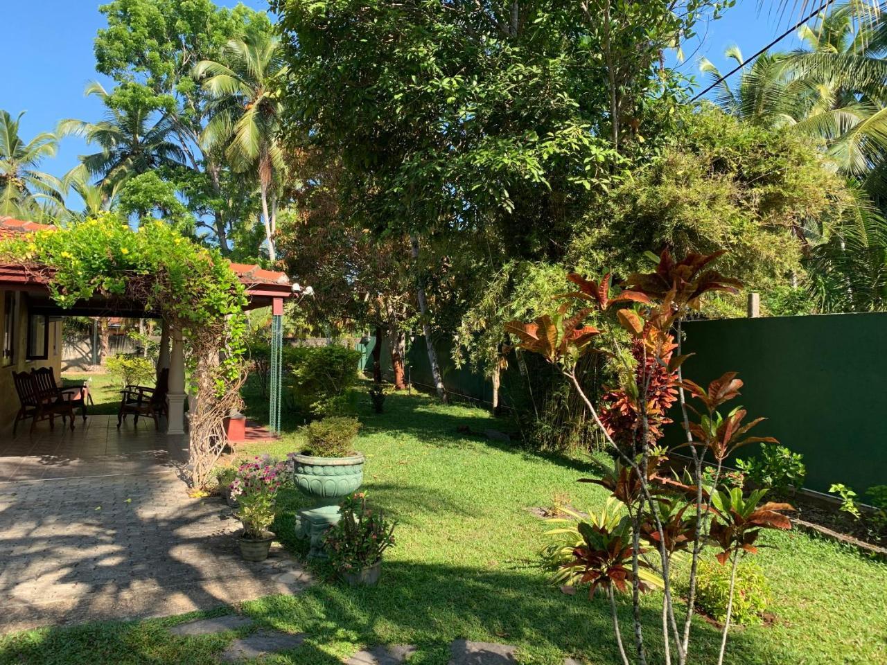 Bentota Villa Luaran gambar